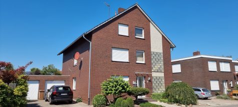 3-Familienhaus im Blumenviertel als Kapitalanlage zu verkaufen., 49661 Cloppenburg, Mehrfamilienhaus